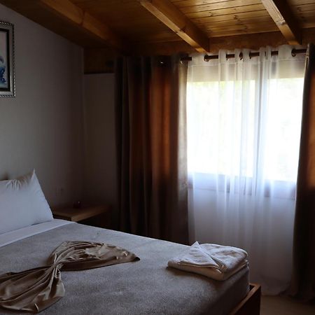 Hotel Bujtina Anlu Nepravishte Zewnętrze zdjęcie