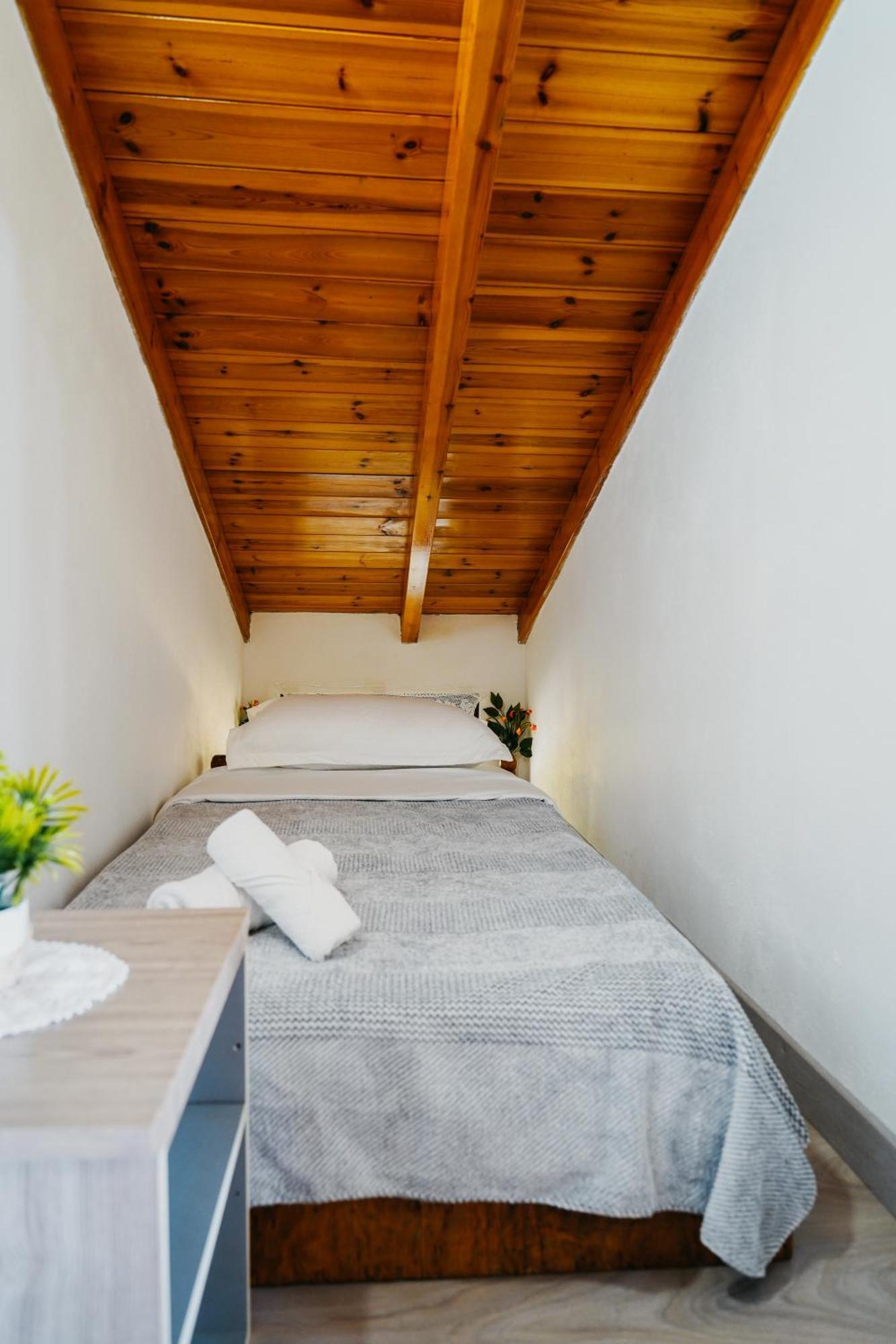 Hotel Bujtina Anlu Nepravishte Zewnętrze zdjęcie