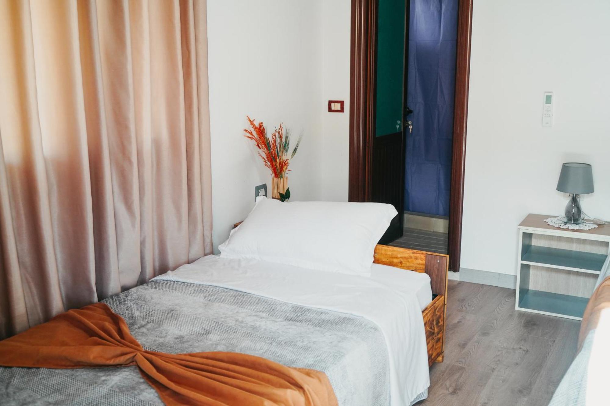 Hotel Bujtina Anlu Nepravishte Zewnętrze zdjęcie