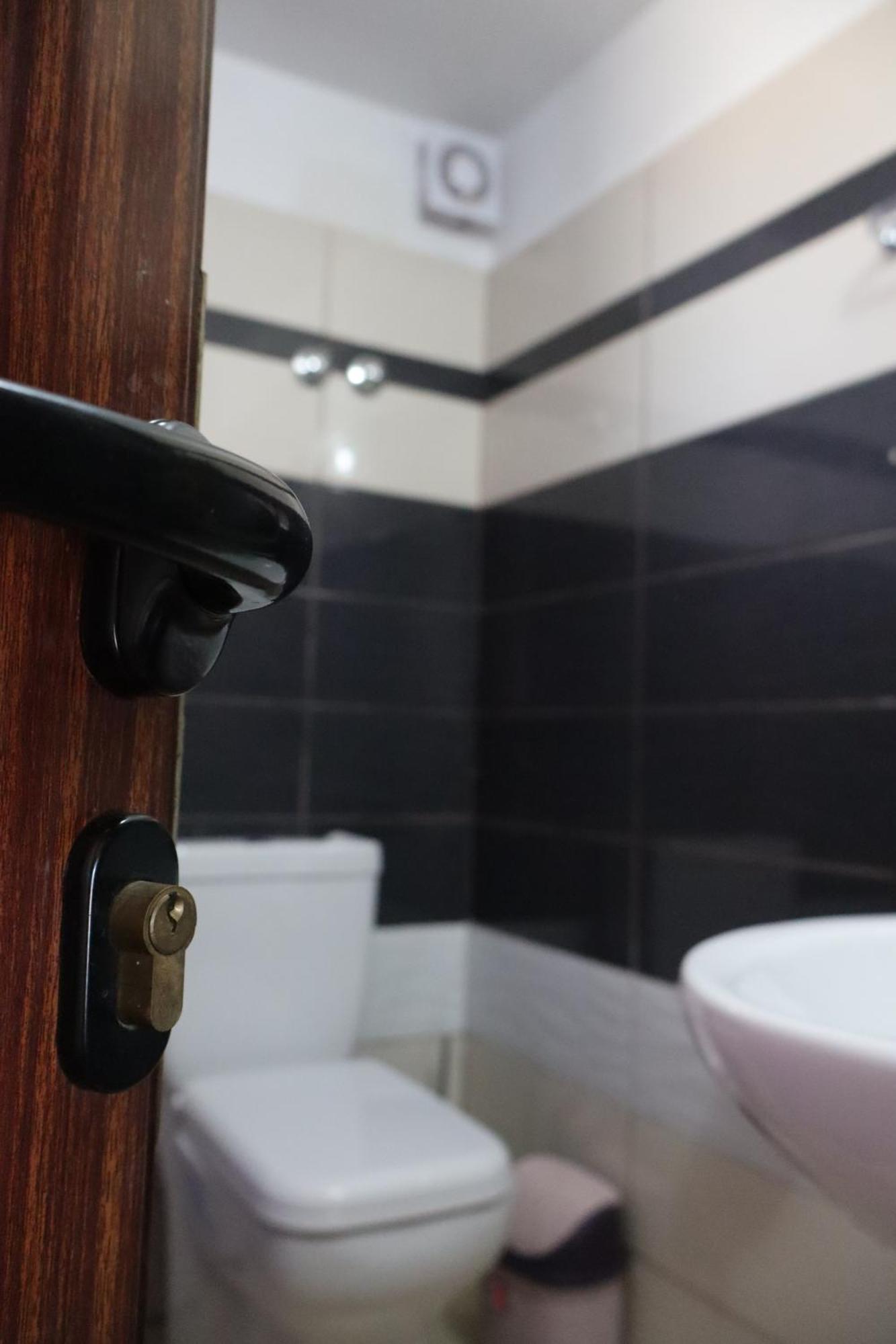 Hotel Bujtina Anlu Nepravishte Zewnętrze zdjęcie