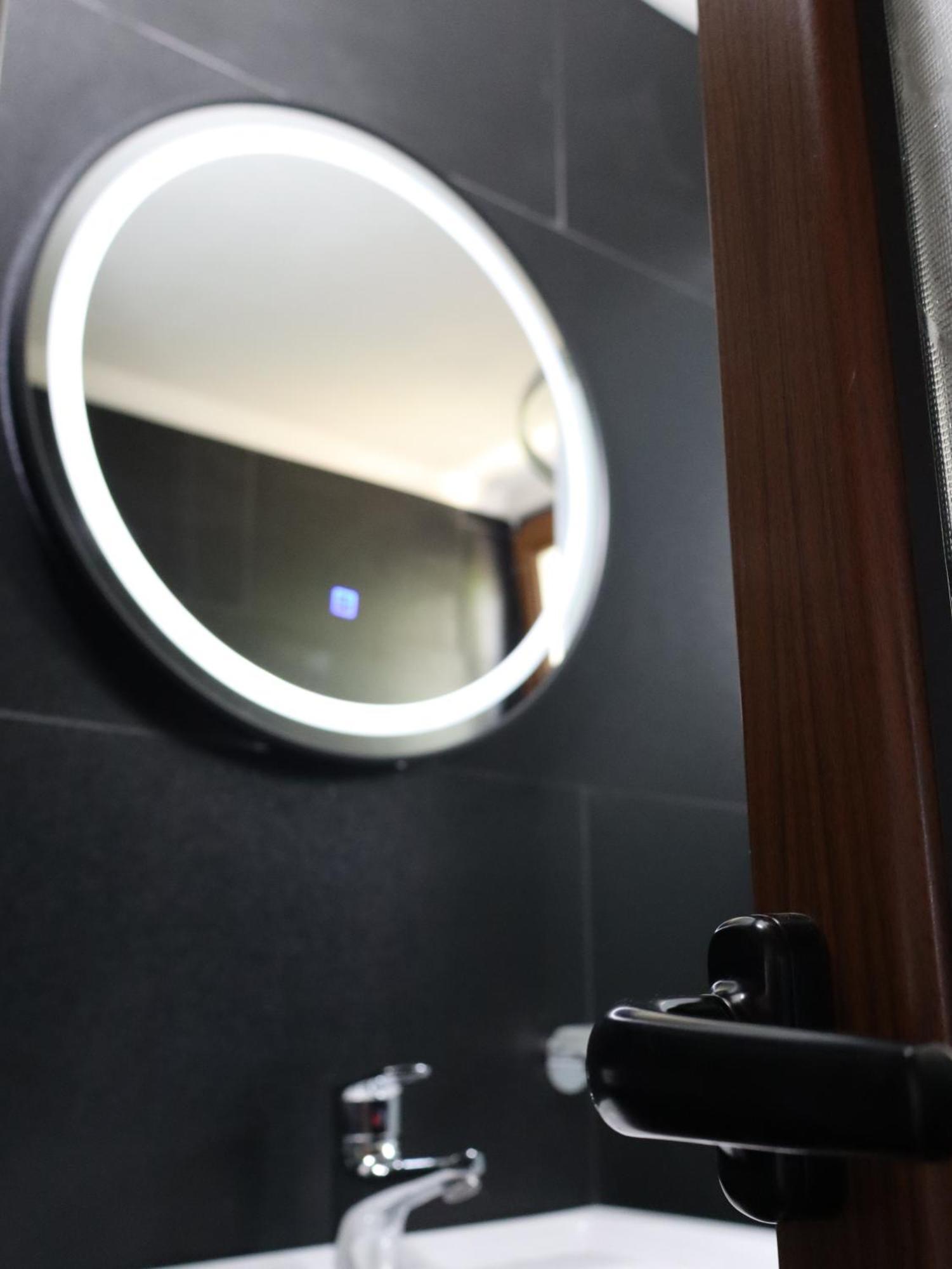Hotel Bujtina Anlu Nepravishte Zewnętrze zdjęcie