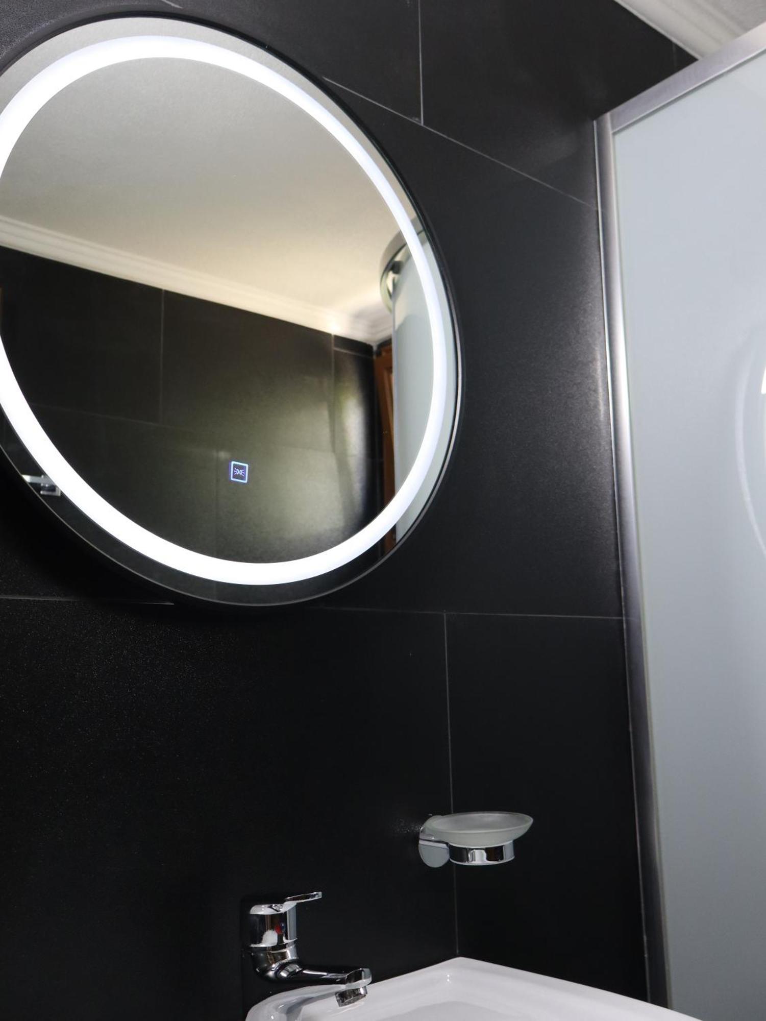 Hotel Bujtina Anlu Nepravishte Zewnętrze zdjęcie